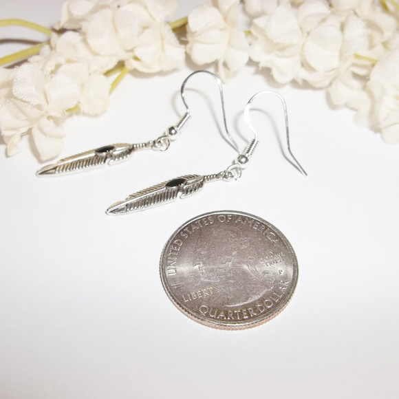 Unisex Earrings Feather Southwestern Boho NWT 4513 - Picture 5 of 6